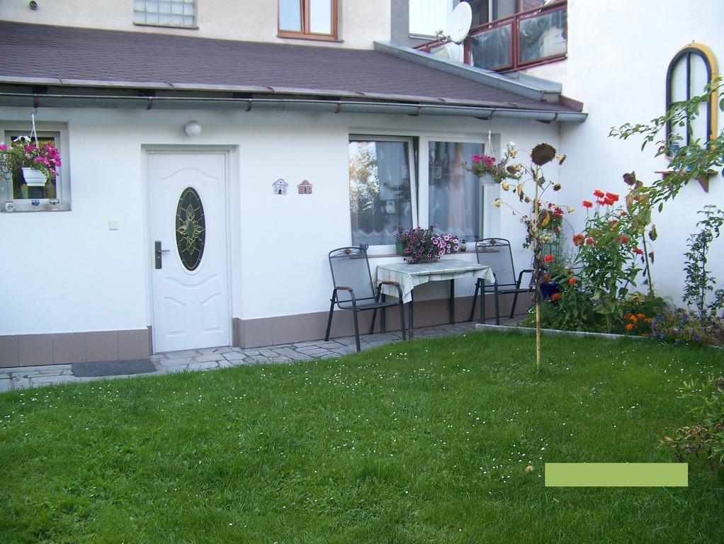 Studio Jindrichuv Hradec Εξωτερικό φωτογραφία