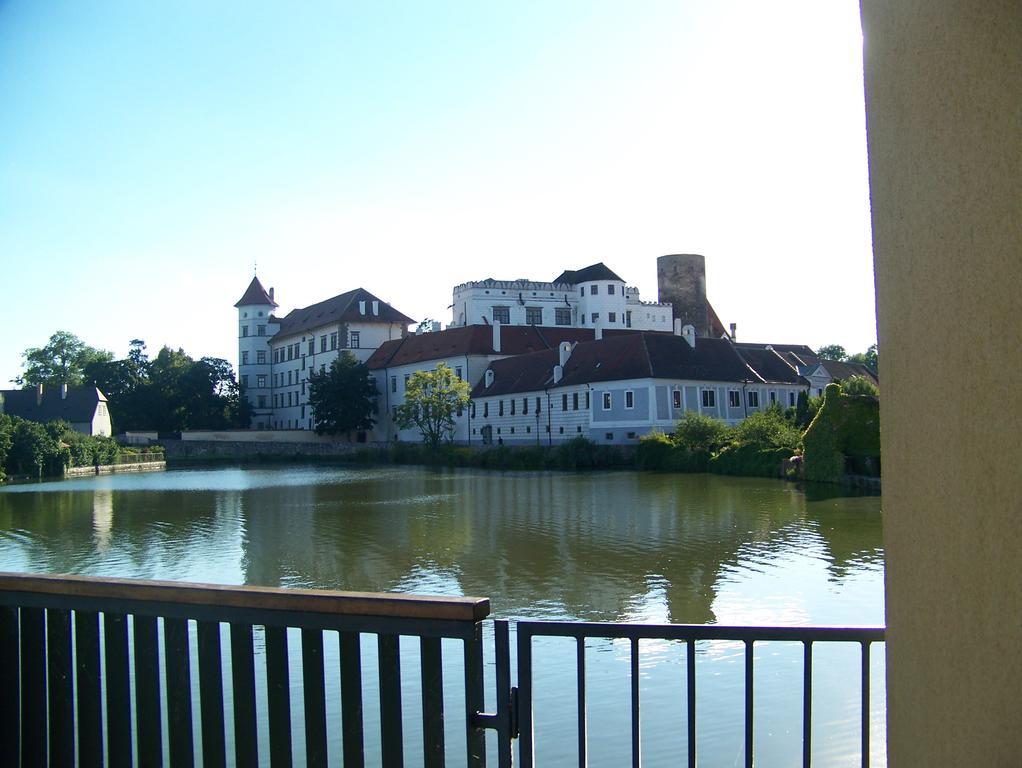 Studio Jindrichuv Hradec Εξωτερικό φωτογραφία